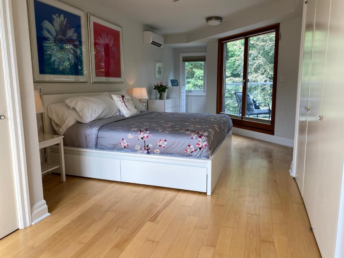 Superb Beach Home:Heated Pool-Hot Tub Open 365Days Toronto Exterior photo