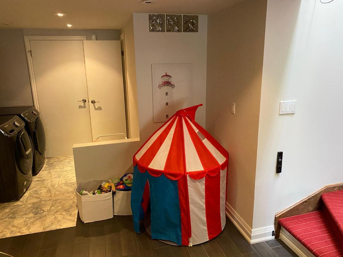 Superb Beach Home:Heated Pool-Hot Tub Open 365Days Toronto Exterior photo
